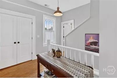 310 W 39th Street, Savannah, GA 31401 - Photo 23