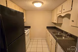 245 Holland Dr, Savannah, GA 31419 - Photo 3