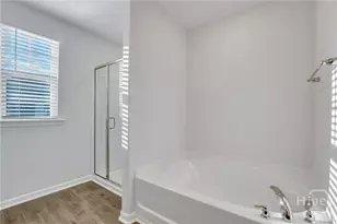 10 Ashmont St, Savannah, GA 31407 - Photo 33