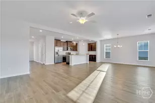 10 Ashmont St, Savannah, GA 31407 - Photo 7