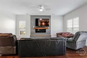 452 Sunbury Dr, Richmond Hill, GA 31324 - Photo 13