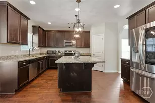 452 Sunbury Dr, Richmond Hill, GA 31324 - Photo 11