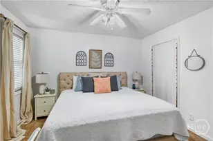 302 E Island Square Dr, St Simons Island, GA 31522 - Photo 17