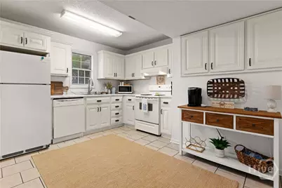 302 E Island Square Drive, Saint Simons, GA 31522 - Photo 5