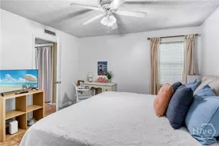 302 E Island Square Dr, St Simons Island, GA 31522 - Photo 17