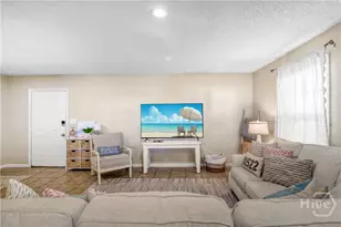 302 E Island Square Dr, St Simons Island, GA 31522 - Photo 5