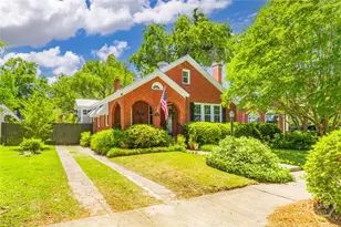 709 E 52nd St, Savannah, GA 31405 - Photo 3