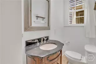 11 E 34th St, Savannah, GA 31401 - Photo 15
