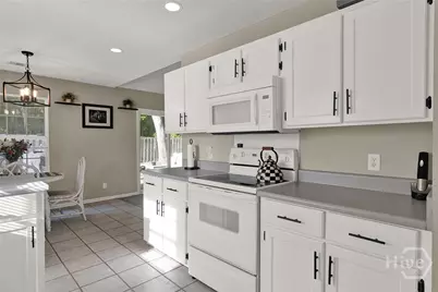 117 Chapel Drive, Savannah, GA 31406 - Photo 7