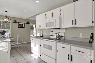 117 Chapel Dr, Savannah, GA 31406 - Photo 7