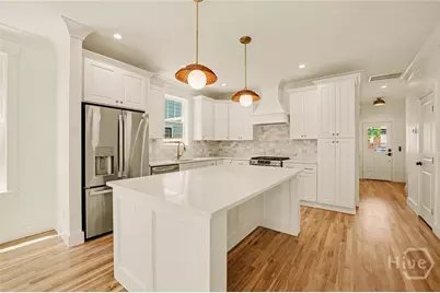 770 E Park Avenue, Savannah, GA 31401 - Photo 7
