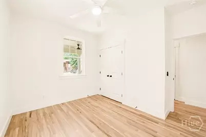 770 E Park Avenue, Savannah, GA 31401 - Photo 9
