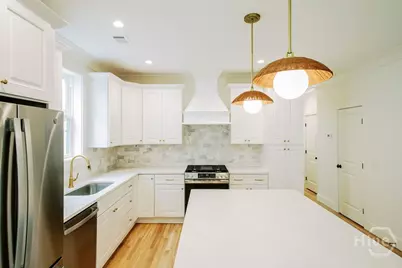 770 E Park Avenue, Savannah, GA 31401 - Photo 11