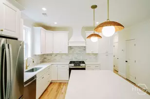 770 E Park Ave, Savannah, GA 31401 - Photo 11