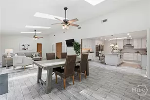 11 Monastery Rd W, Savannah, GA 31411 - Photo 15
