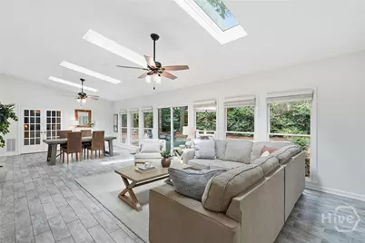 11 Monastery Road W, Savannah, GA 31411 - Photo 17
