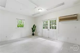11 Monastery Rd W, Savannah, GA 31411 - Photo 37