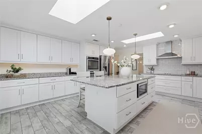 11 Monastery Road W, Savannah, GA 31411 - Photo 13