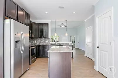 3200 Helen Street, Savannah, GA 31404 - Photo 9