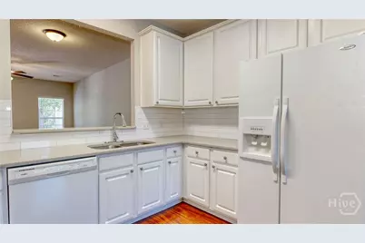 42 Stonelake Circle, Savannah, GA 31419 - Photo 5