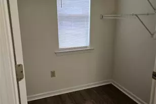9814 Whitefield Ave, Savannah, GA 31406 - Photo 5