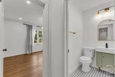 2223 E Derenne Avenue, Savannah, GA 31406 - Photo 21