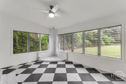 2223 E Derenne Avenue, Savannah, GA 31406 - Photo 35