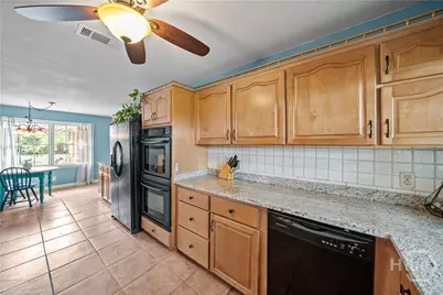 472 Strathy Hall Drive, Richmond Hill, GA 31324 - Photo 7