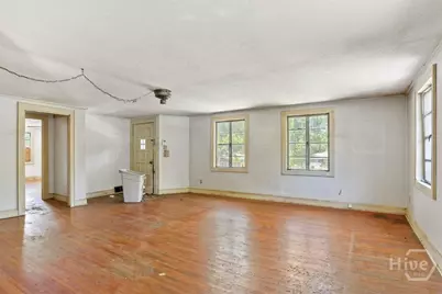 61 Saint Johns Avenue, Savannah, GA 31404 - Photo 5
