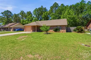 715 Little John Dr, Hinesville, GA 31313 - Photo 3