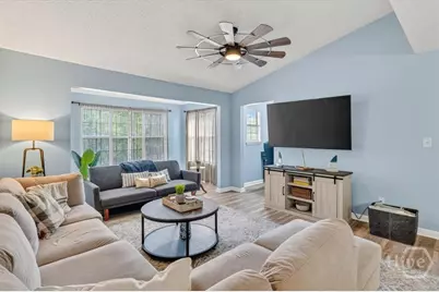 9301 Walden Park Drive, Savannah, GA 31410 - Photo 17