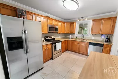 1547 E 52nd Street, Savannah, GA 31404 - Photo 9