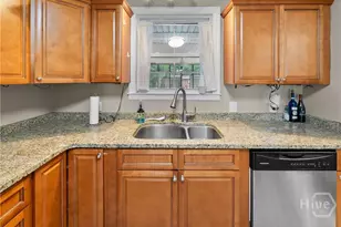 1547 E 52nd St, Savannah, GA 31404 - Photo 11
