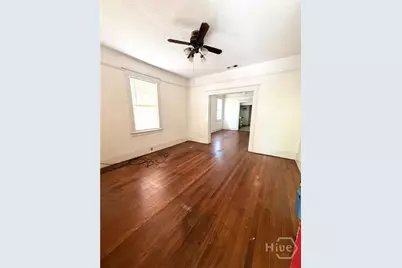 512 W 44th Street, Savannah, GA 31405 - Photo 19