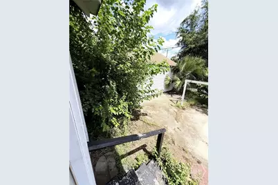 512 W 44th Street, Savannah, GA 31405 - Photo 11