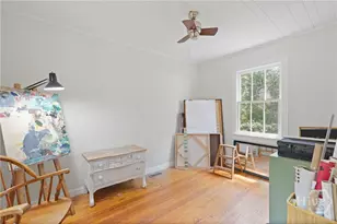 205 E 39th St, Savannah, GA 31401 - Photo 19