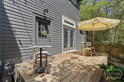 205 E 39th Street, Savannah, GA 31401 - Photo 31