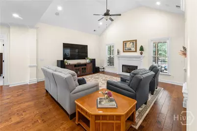 25 Crestwood Drive, Savannah, GA 31405 - Photo 17