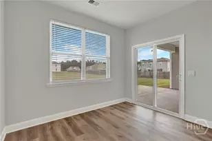 559 Logging Hl Dr, Richmond Hill, GA 31324 - Photo 15