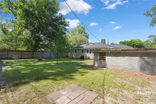 1217 E Derenne Ave, Savannah, GA 31406 - Photo 9