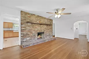 1217 E Derenne Ave, Savannah, GA 31406 - Photo 11