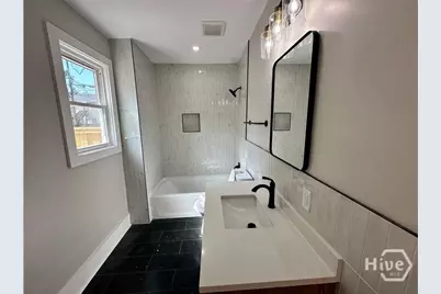 221 W Duffy Street #A1, Savannah, GA 31401 - Photo 11