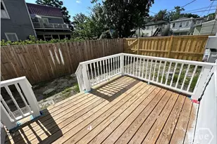 221 W Duffy St, Savannah, GA 31401 - Photo 13
