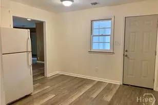 416 Rogers Dr, Hinesville, GA 31313 - Photo 7