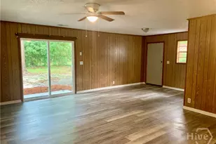 416 Rogers Dr, Hinesville, GA 31313 - Photo 15