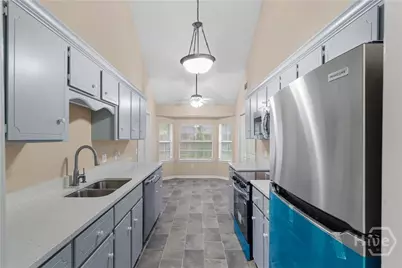 612 Trevor Street, Hinesville, GA 31313 - Photo 11