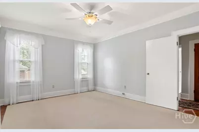 319 E 52nd Street, Savannah, GA 31405 - Photo 25