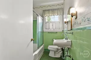 319 E 52nd St, Savannah, GA 31405 - Photo 31