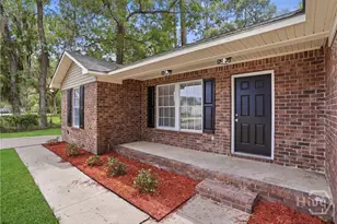 1384 Lake Dr, Midway, GA 31320 - Photo 3