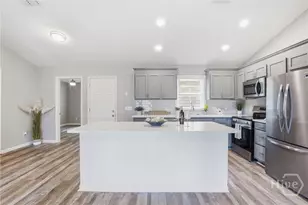1384 Lake Dr, Midway, GA 31320 - Photo 11